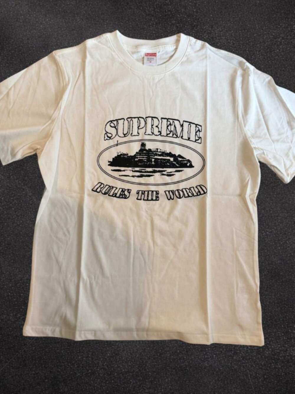 Corteiz Rules The World Tee White Size M